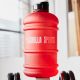 Gorilla Sports Plastová fľaša na pitie, červená, 2200 ml